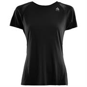 Lightwool sports t-shirt i sort med let og tynd uld.