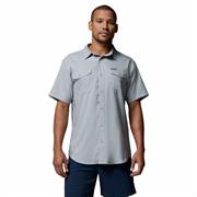 Denne kortærmede skjorte fra Columbia er ideel til sommer og rejser