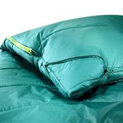 I fodenden kan soveposen udvides med 30 cm i længden
