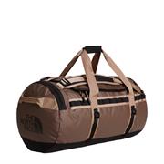 Denne duffelbag er ideel til længere rejser og ture