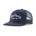 Patagonia Fitz Roy Trout Trucker Hat i farven New Navy
