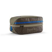 Patagonia Black Hole Cube 6L i farven Basin Green / Fitz Trout