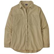 Denne Patagonia skjorte er åndbar og perfekt til sommerens aktiviteter