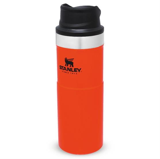 Billede af Stanley Heritage Trigger-Action Travel Mug 0,47L, Blaze Orange hos Pro Outdoor